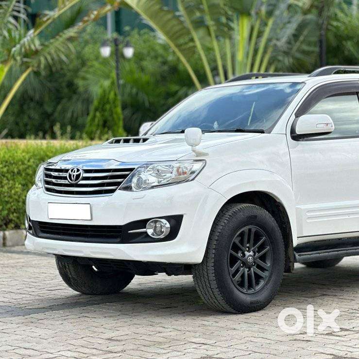 Toyota Fortuner 3.0 4x2 Automatic, 2015, Diesel