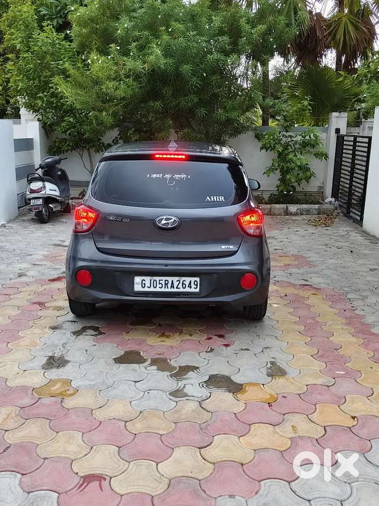 Hyundai Grand I10 2017 Cng & Hybrids Well Maintained