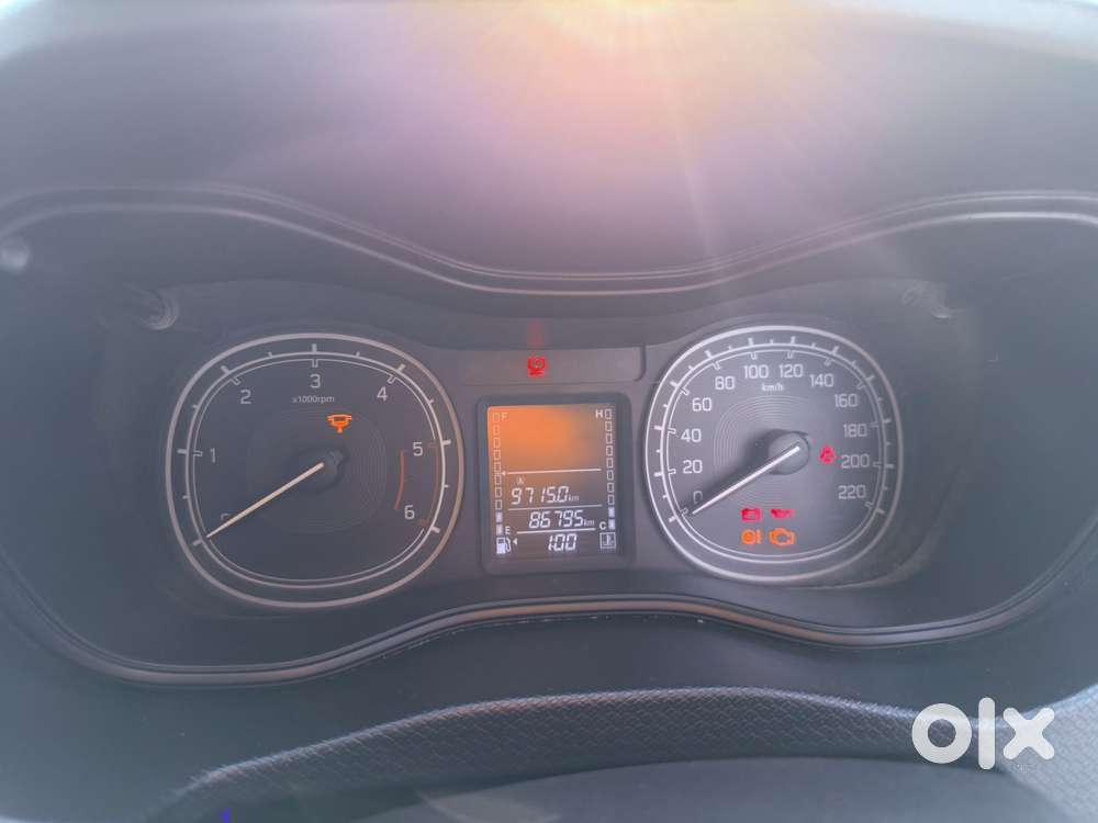 Maruti Suzuki Brezza Vdi, 2018, Diesel
