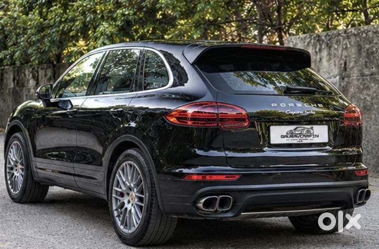Porsche Cayenne Turbo, 2015, Petrol