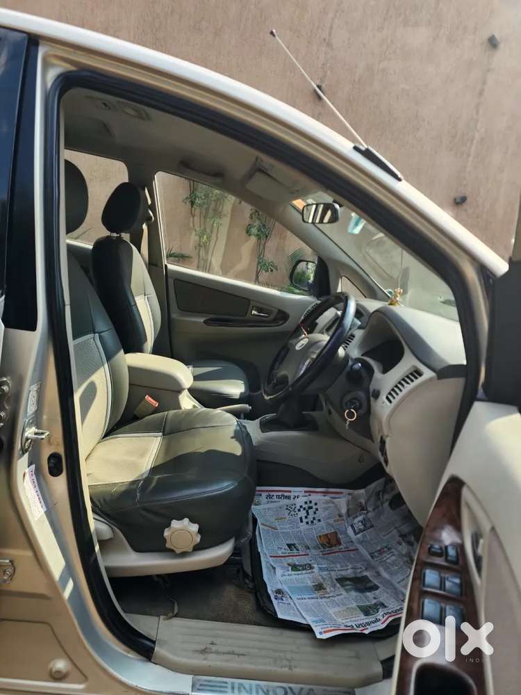 Toyota Innova 2.5 Vx 8 Str, 2014, Diesel
