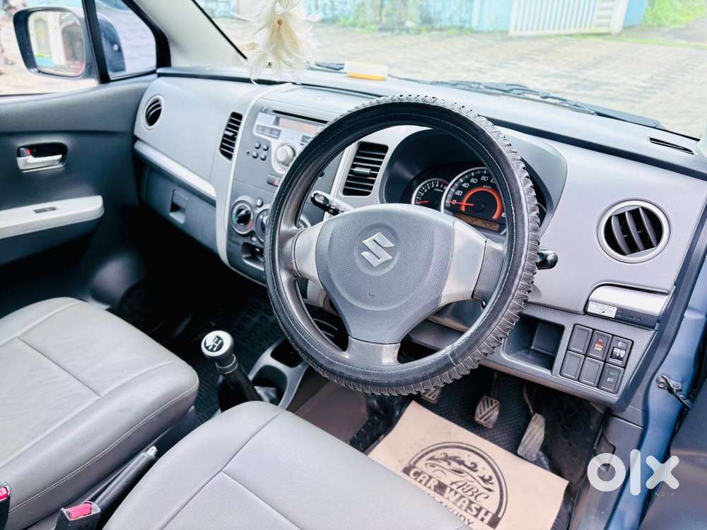 Maruti Suzuki Wagon R Vxi, 2011, Petrol