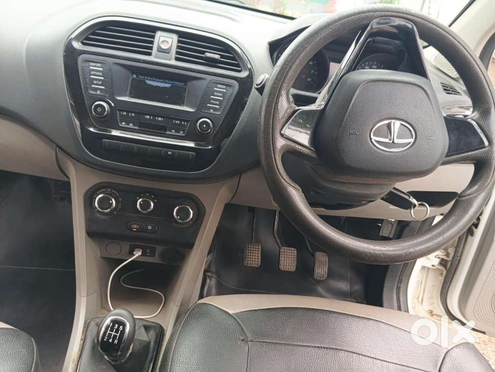 Tata Tiago Petrol 2018