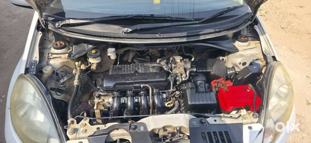 Honda Amaze, 2014