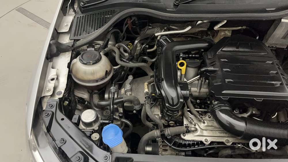 Volkswagen Vento 1.6 Highline, 2021, Petrol