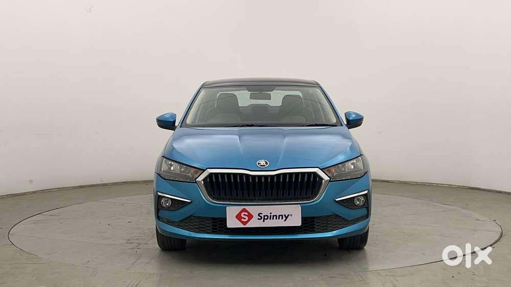 Skoda Slavia Ambition 1.0l Tsi At, 2022, Petrol