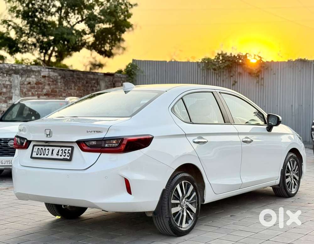 Honda City Zx Petrol Cvt, 2022, Petrol
