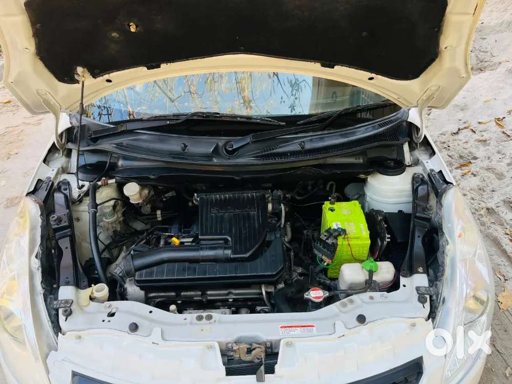 Maruti Suzuki Swift 2012 Lpg 90000 Km Driven