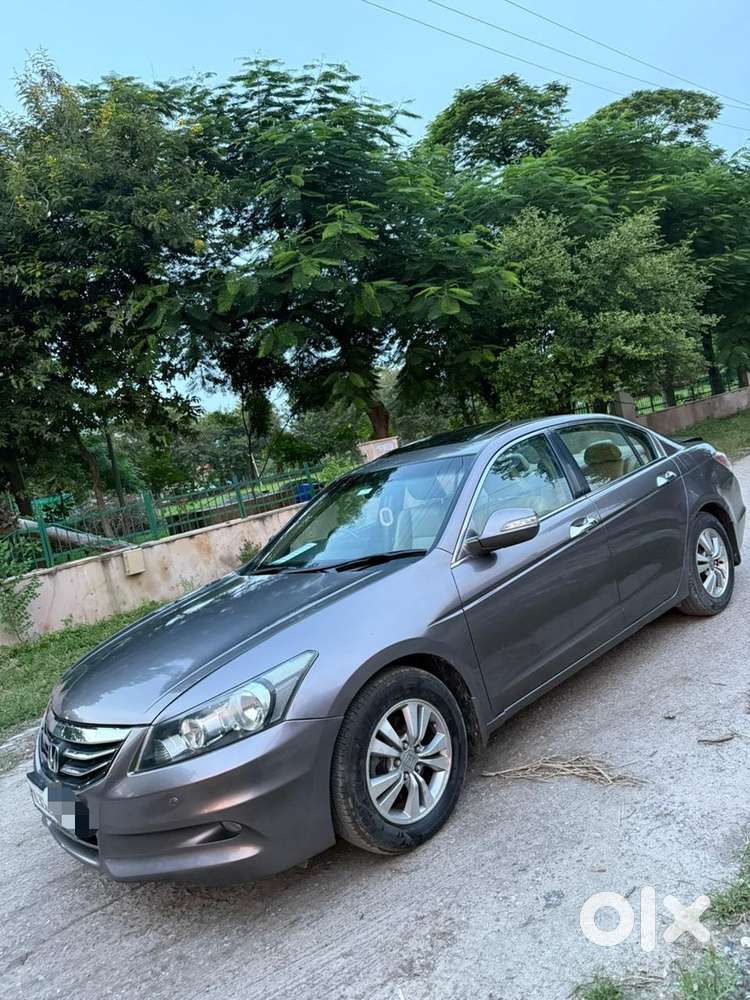 Honda Accord 2.4 Mt, 2012, Petrol