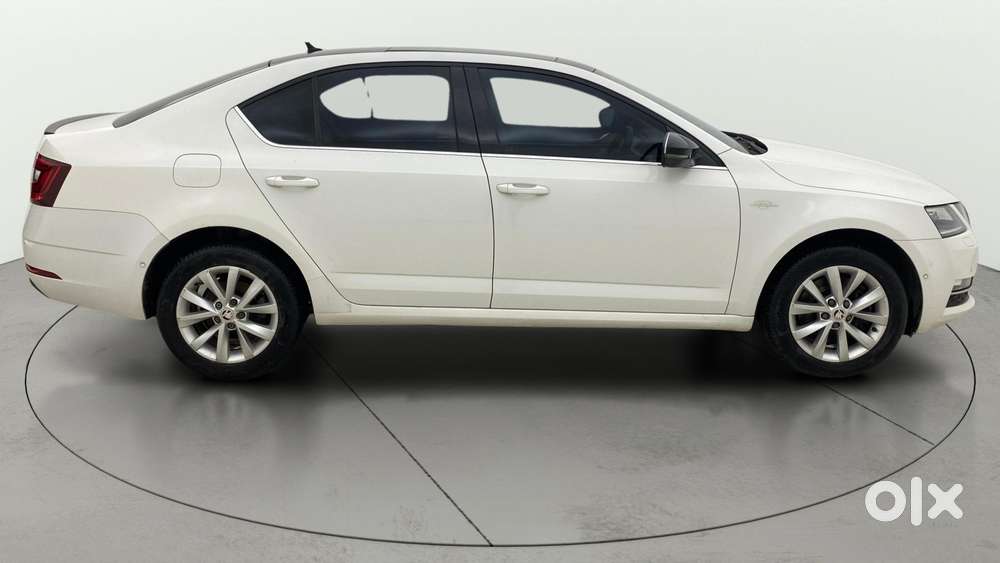 Skoda Octavia 1.8 Tsi At L K, 2018, Petrol