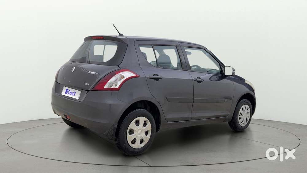 Maruti Suzuki Swift Vxi, 2016, Petrol