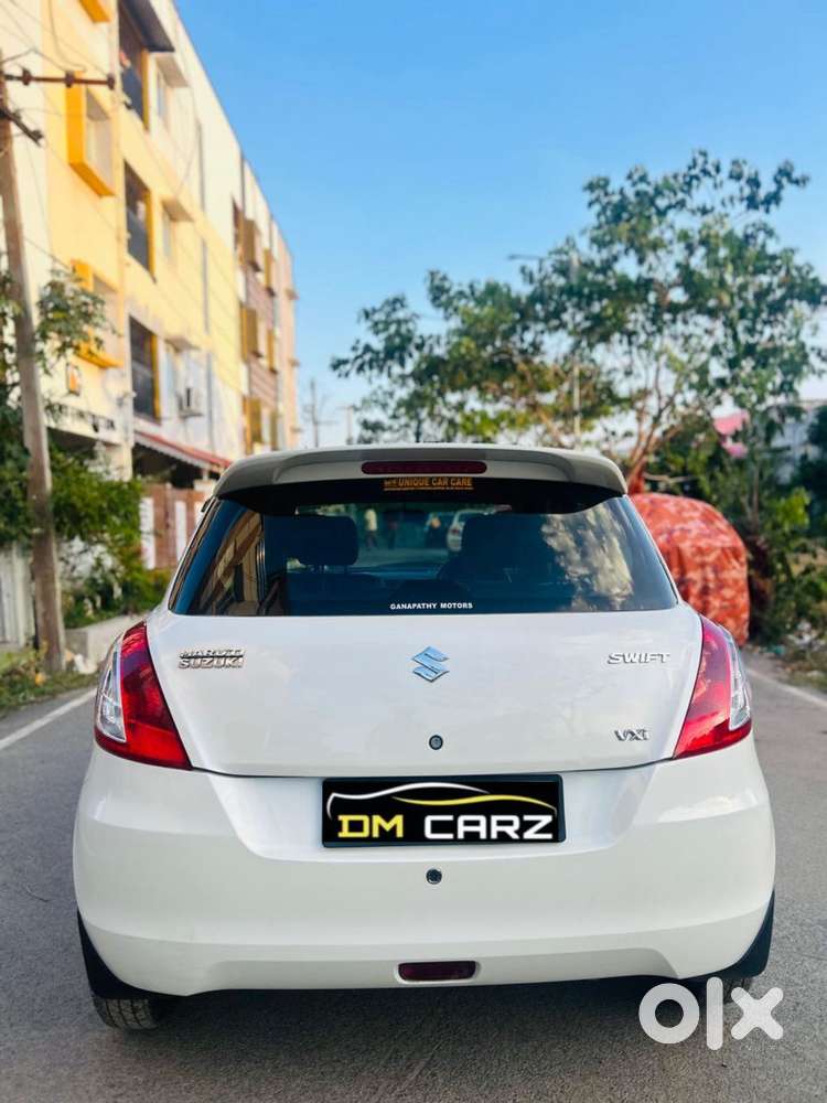 Maruti Suzuki Swift Vxi Optional, 2017, Petrol