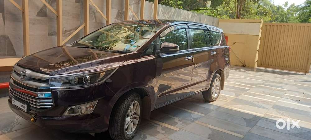 Toyota Innova Crysta 2016 Diesel Manual