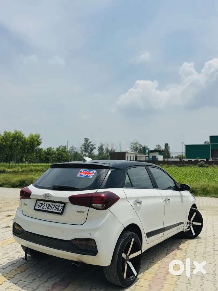 :
2018 Hyundai I20 Asta (o) – 3rd Owner – Excellent Condition