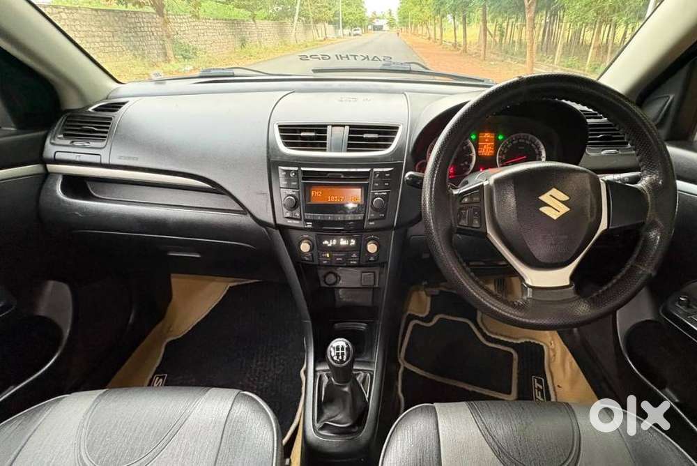Maruti Suzuki Swift Zxi, 2012, Petrol