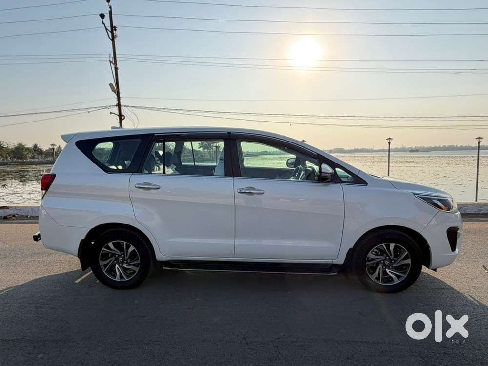 Toyota Innova Crysta 2022