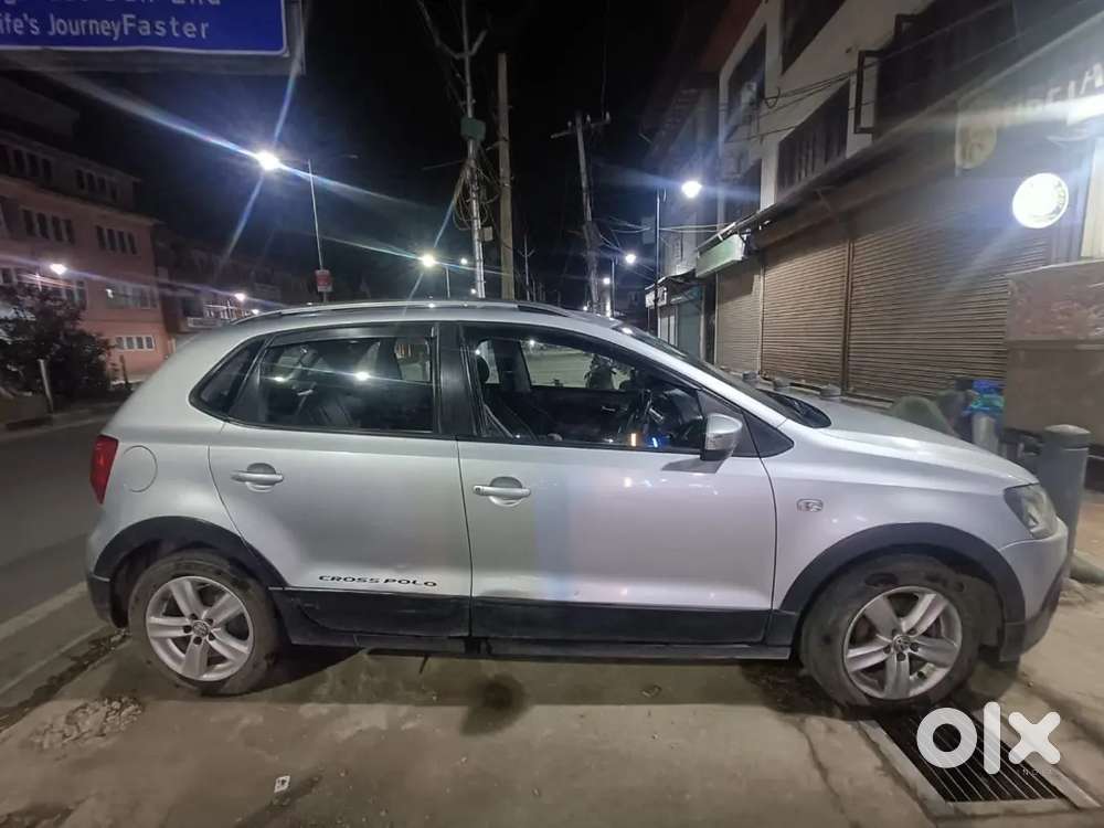 Volkswagen Crosspolo Highline 2015