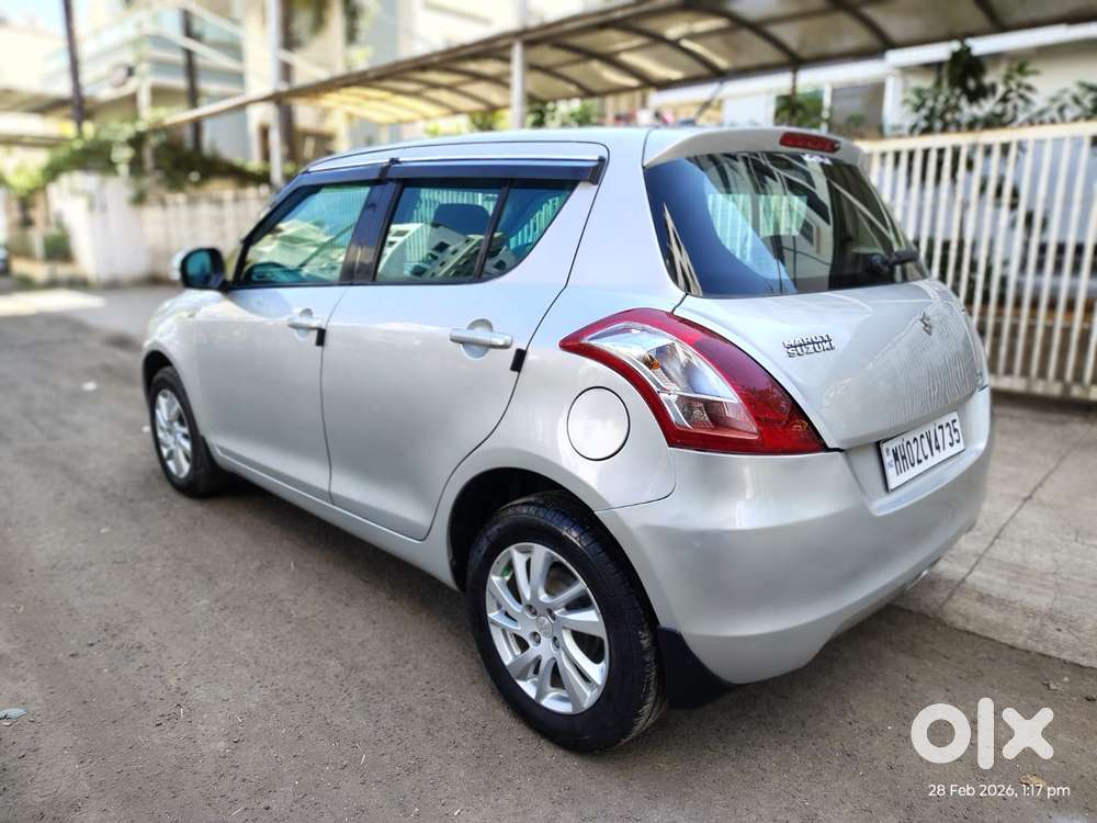 Maruti Suzuki Swift Zxi, 2012, Petrol