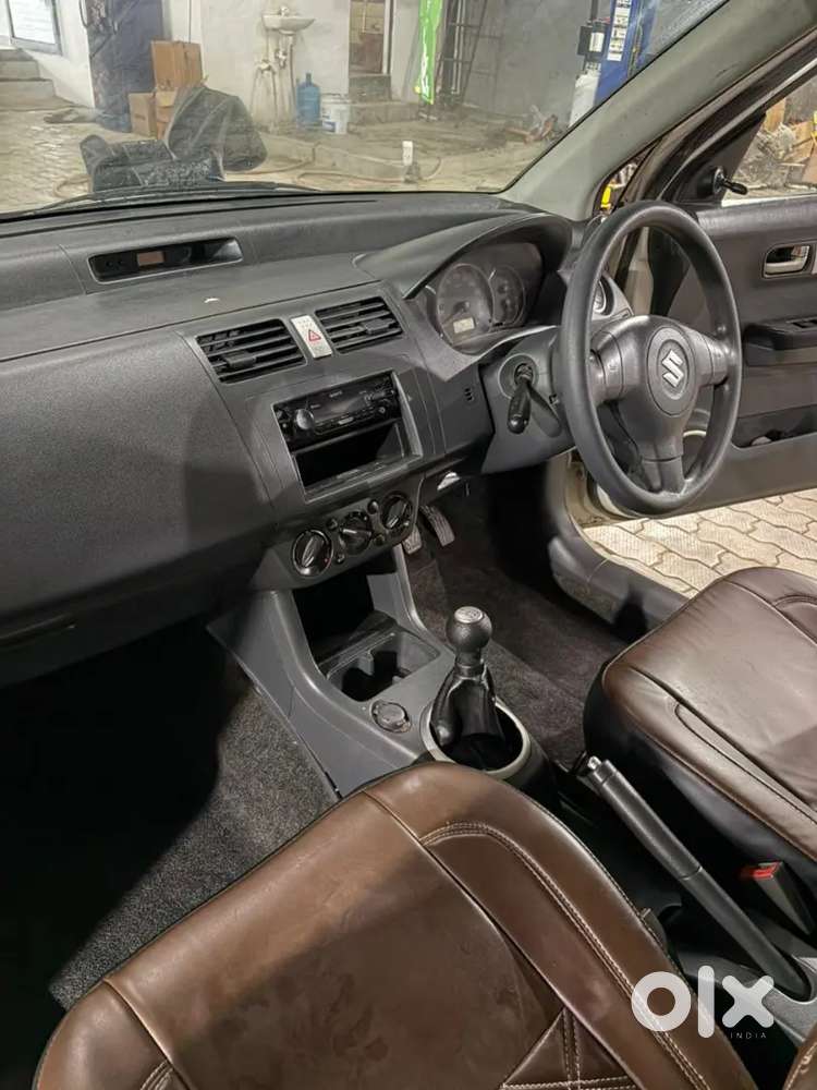 Maruti Swift 1.2 Vxi 2010 Model
