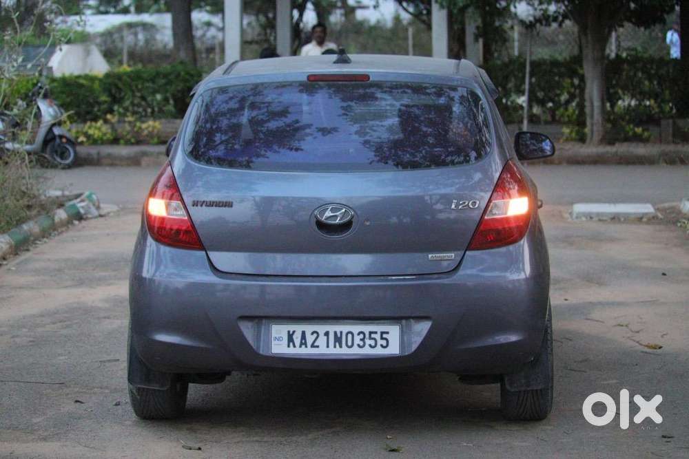Hyundai Car Manual 2011