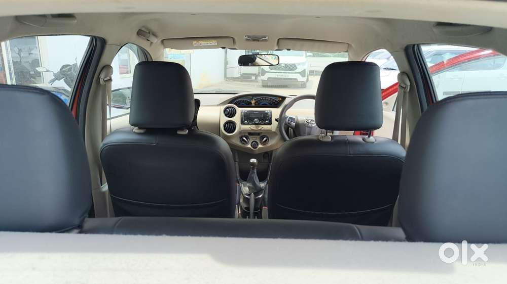 Toyota Etios 1.5 Vx, 2015, Petrol