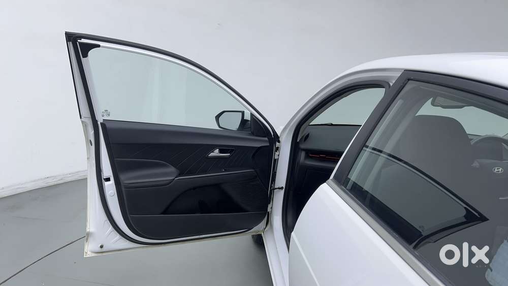 Hyundai Verna 1.5 Sx Turbo Petrol Mt, 2023, Petrol