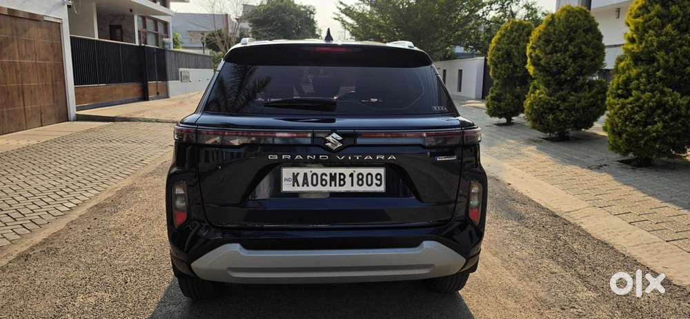 Maruti Suzuki Grand Vitara Smart Hybrid Alpha, 2023, Petrol