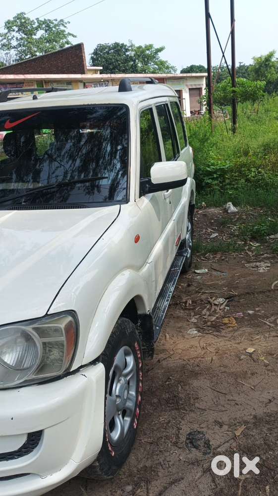 Mahindra Scorpio Classic 2009