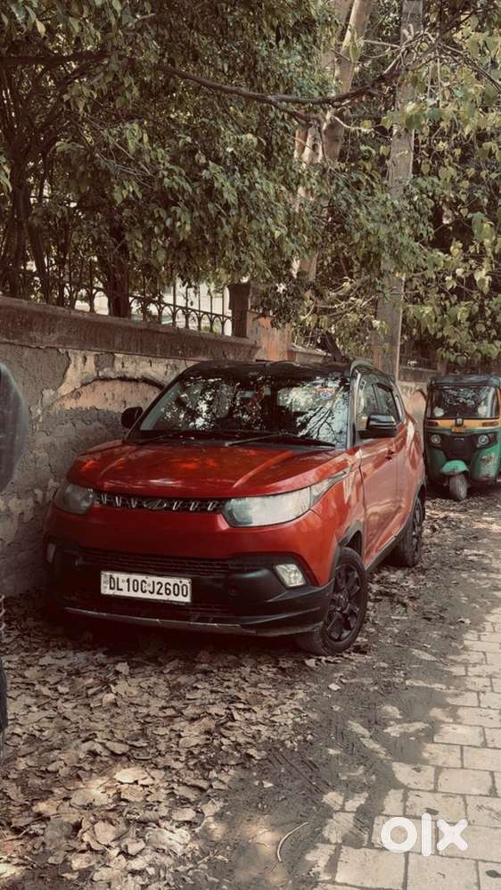 Mahindra Kuv 100 2017