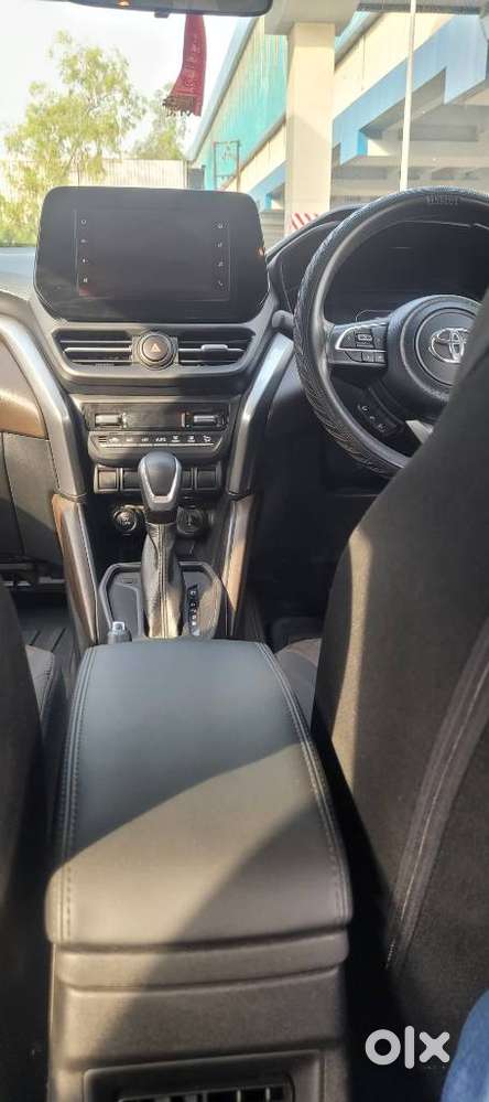 Toyota Urban Cruiser Hyryder 1.5 S Hybrid, 2025, Petrol