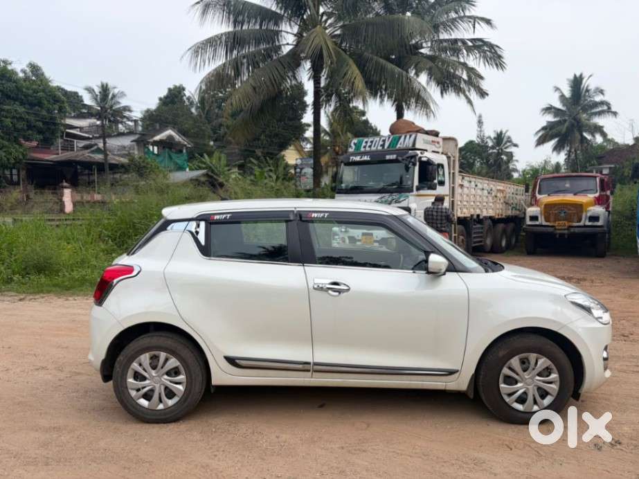 Maruti Suzuki Swift, 2021, Petrol
