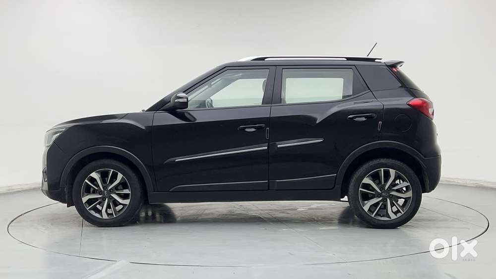 Mahindra Xuv300 W8 Option, 2020, Petrol