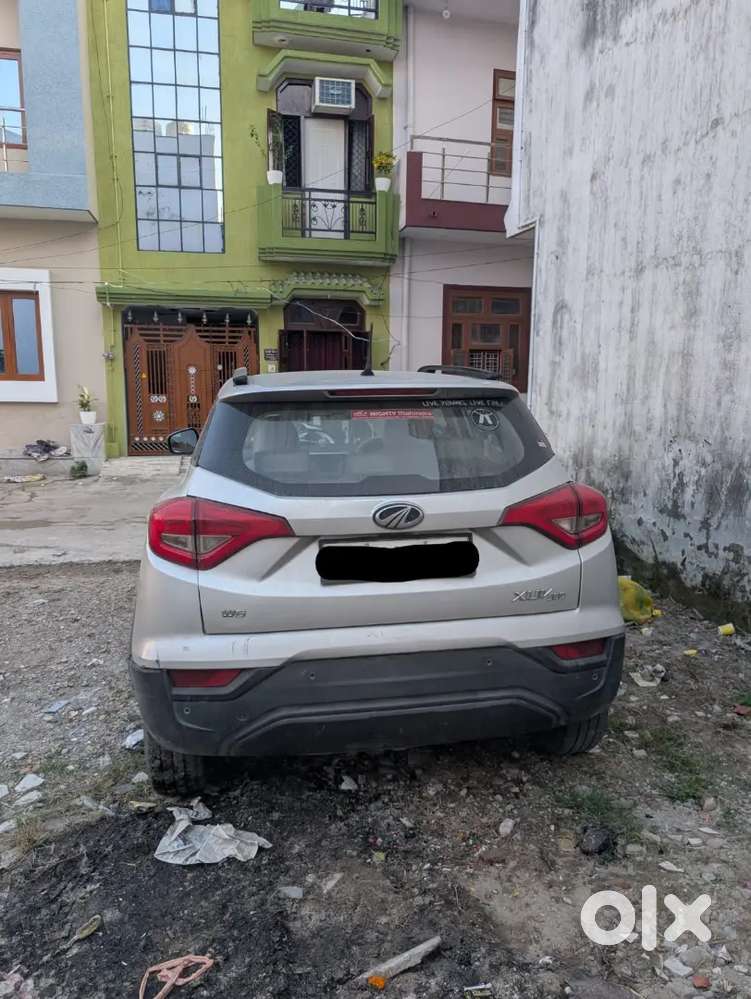 Mahindra Xuv300 1.5 W6 2020