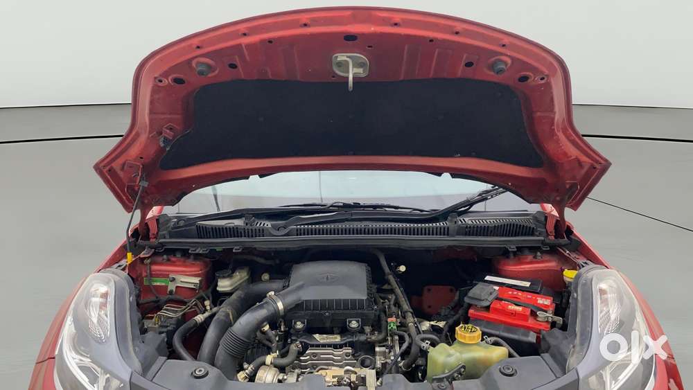 Tata Nexon 1.2 Revotron Xz, 2019, Petrol