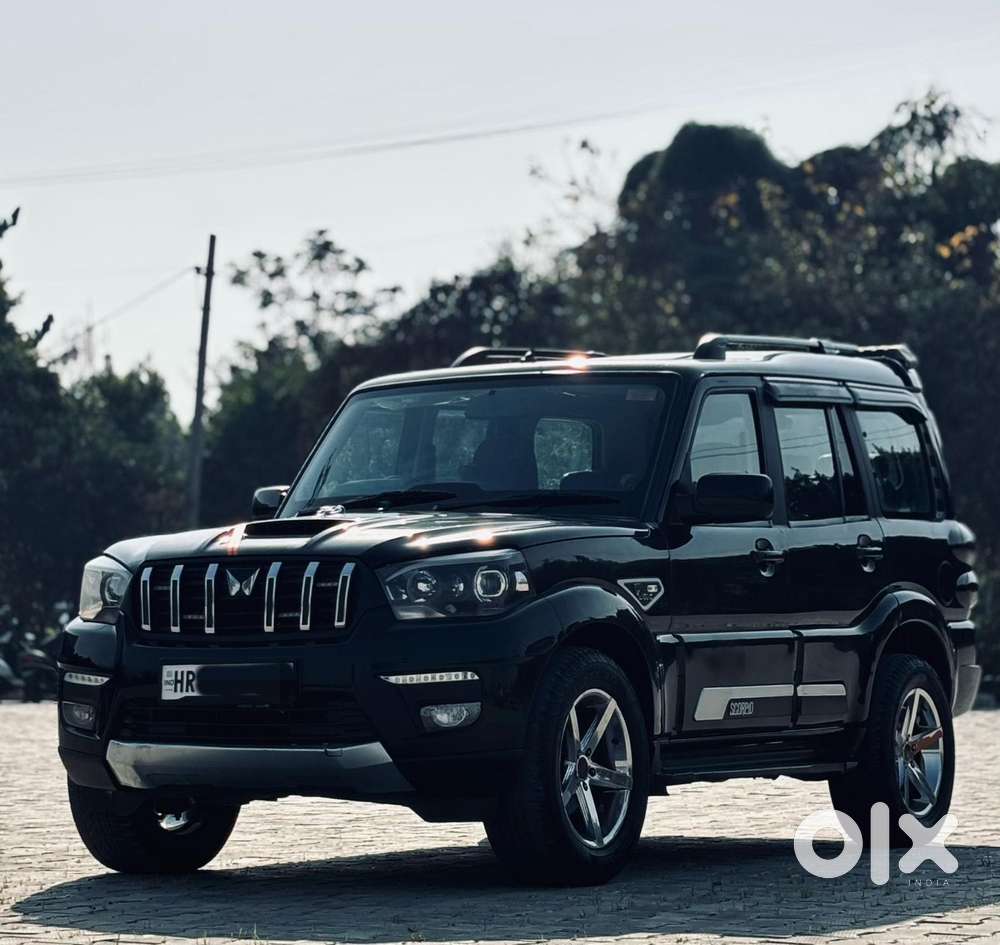 Mahindra Scorpio Classic 2.2 S 11 Mt 7 Str, 2023, Diesel