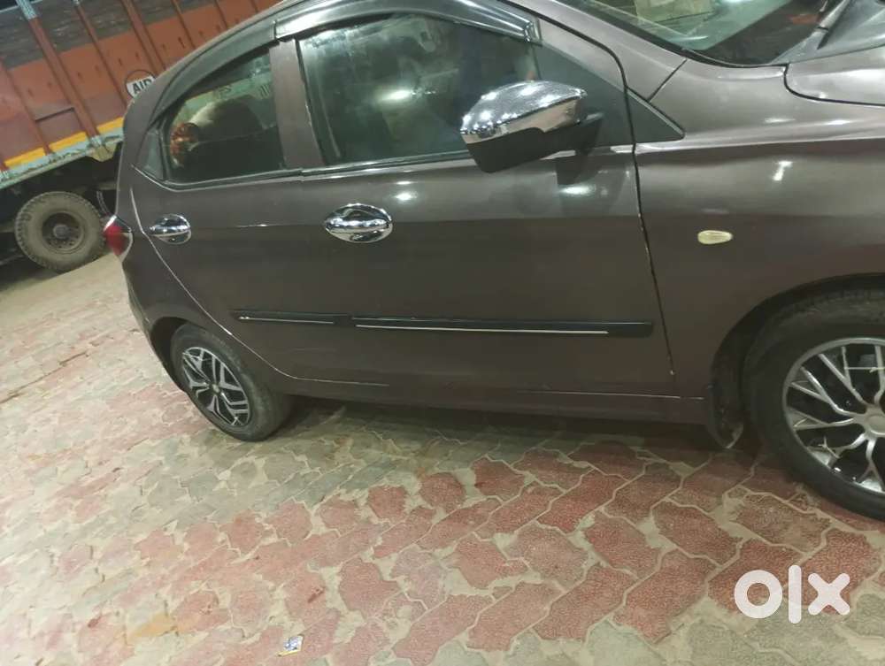 Tata Tiago 2018 Petrol 149500 Km Driven