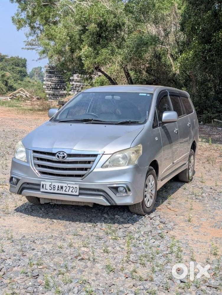 Toyota Innova 2.5 Z Diesel 7 Seater, 2015, Diesel