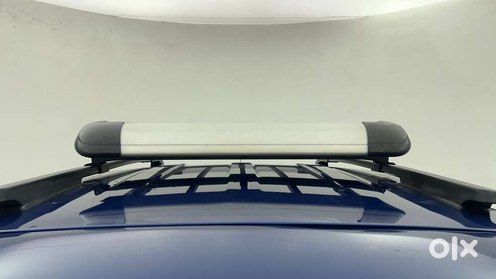 Renault Triber Rxz, 2023, Petrol