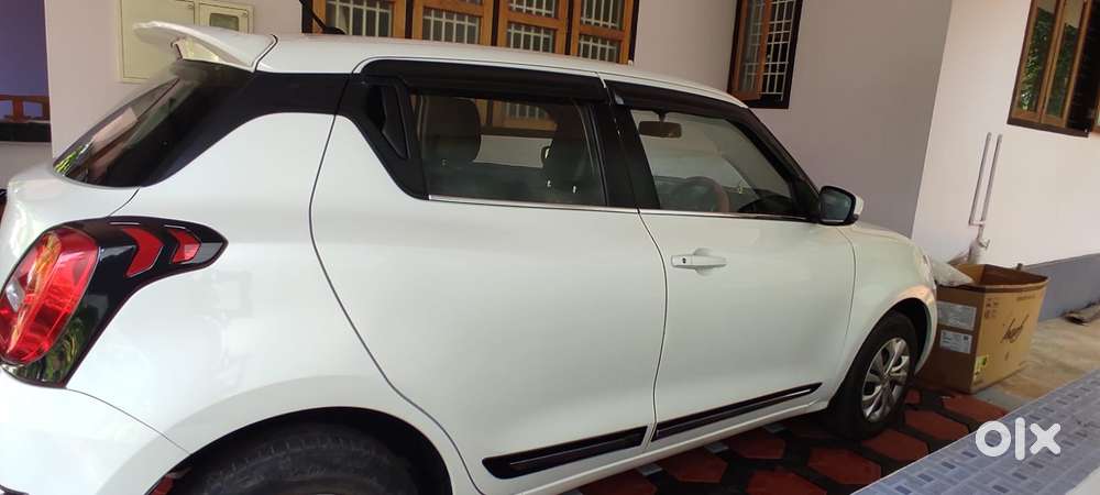 Maruti Suzuki Swift 2018 Vxi, 2019, Petrol