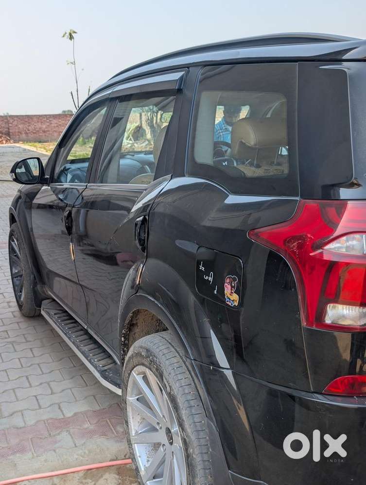 Mahindra Xuv500 2018 Diesel Well Maintained