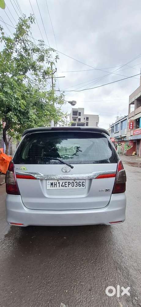 Toyota Innova 2014 Diesel Well Maintained