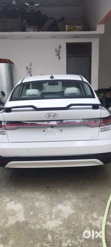 Hyundai Verna Sx Petrol 2025