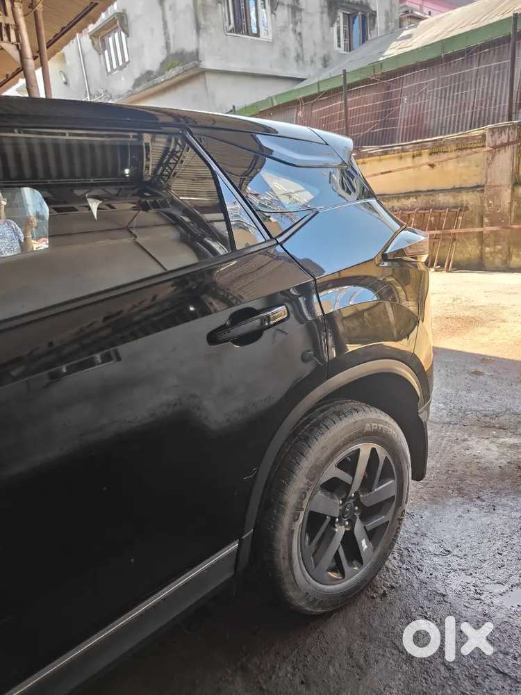 Tata Harrier Plus S 2024 Dark Edition