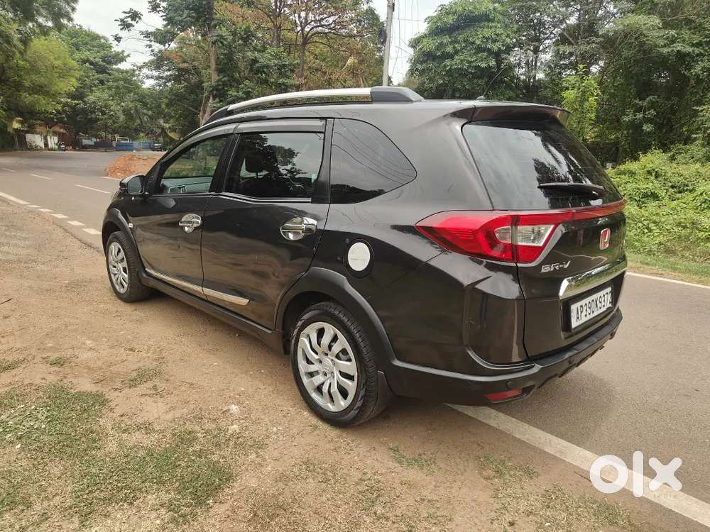 Honda Br-v 1.5 S 2019 Disel 7 Seater 86000 Kms