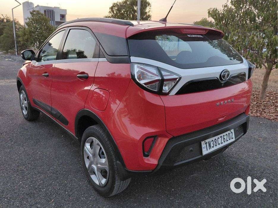 Tata Nexon 1.2 Revotron Xm (s), 2021, Petrol