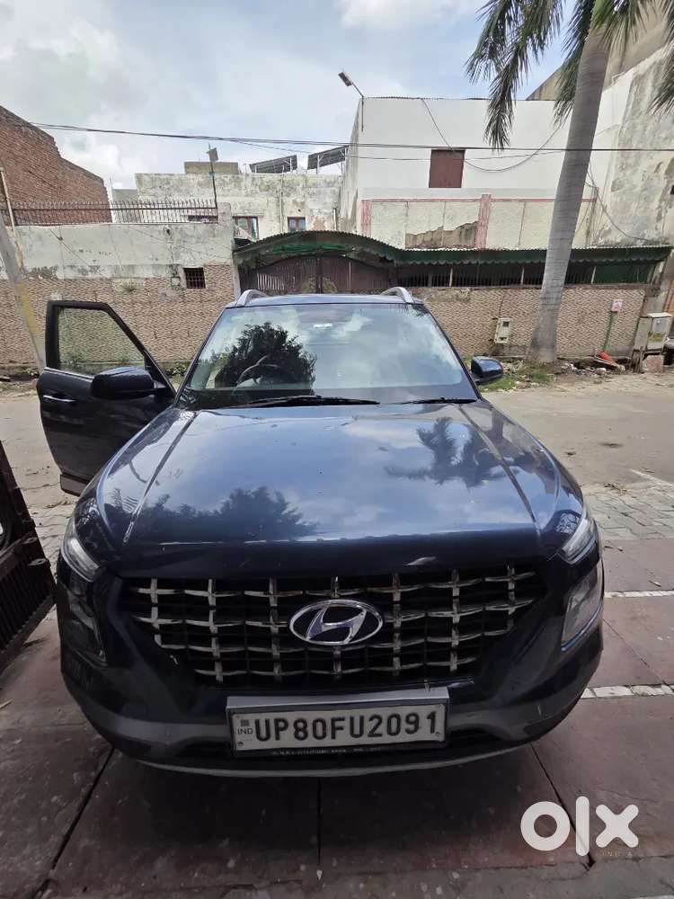 Hyundai Venue 1.2 S 2021 Second Owner