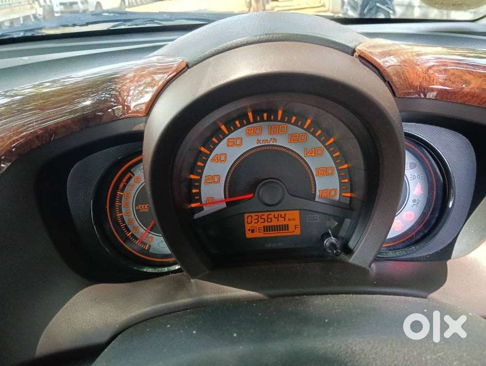 Honda Brio Vx (o) Mt, 2013, Petrol