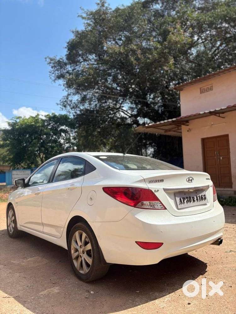 Hyundai Verna Crdi 1.6 Sx, 2013, Diesel
