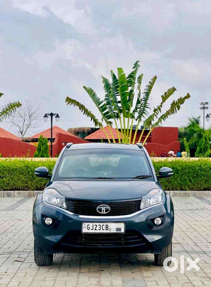 Tata Nexon 1.2 Revotron Xt, 2019, Petrol