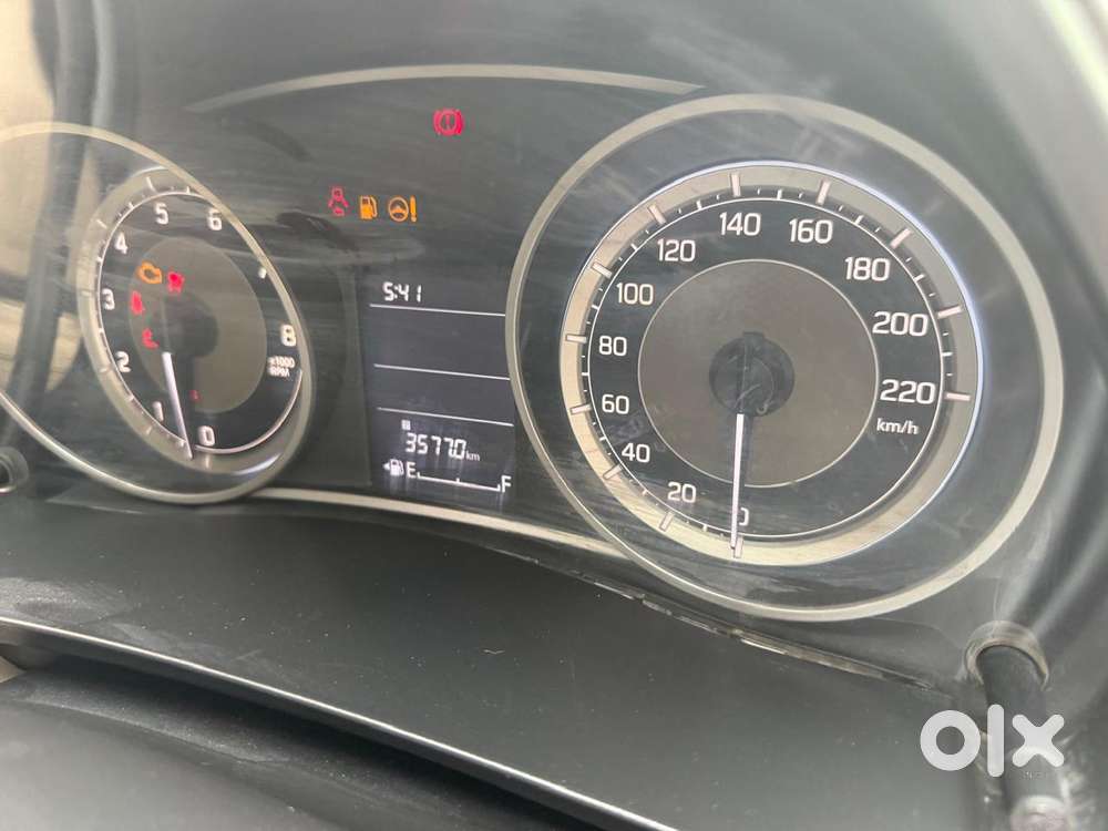 Maruti Suzuki Dzire 1.2 Vxi, 2023, Petrol